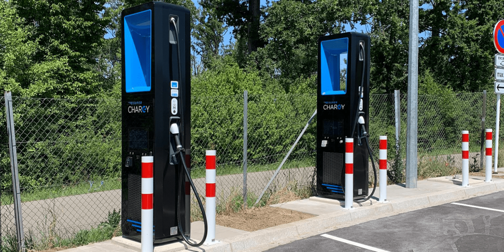 Luxembourg funds 264 fast charge points