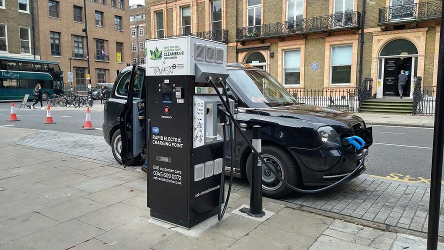 Midlands Councils Installing Chargers