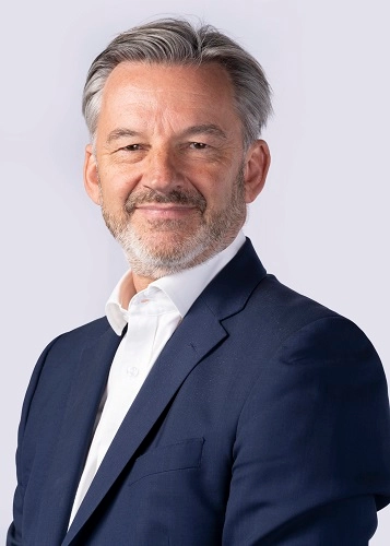 Mike Hawes, director ejecutivo de la Sociedad de Fabricantes y Comerciantes de Motores.