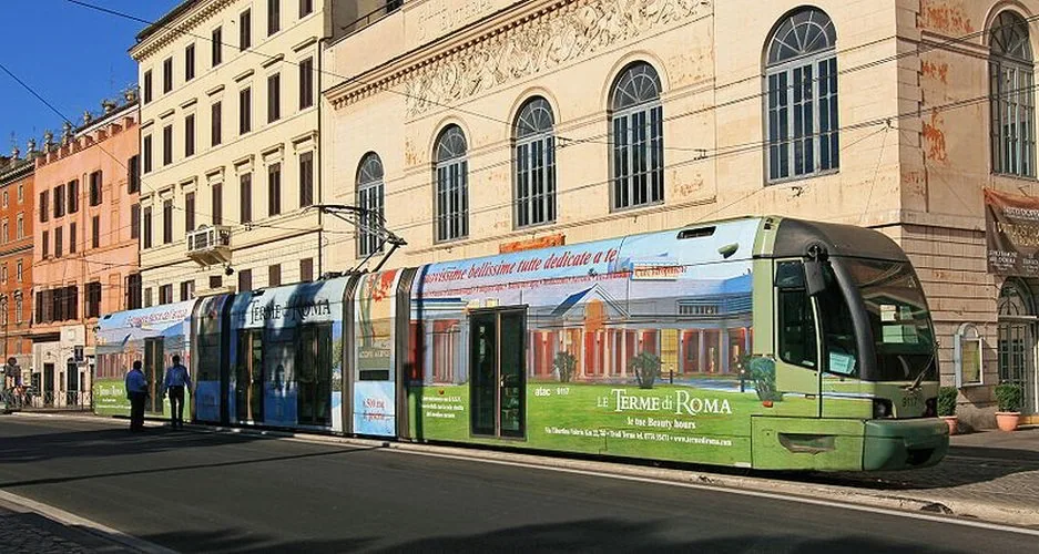This initiative will enable the renewal of a fleet of approximately 200 trams, some of which date back to the 1940s.