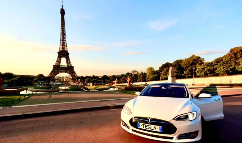 Tesla electric vehicles France (1)