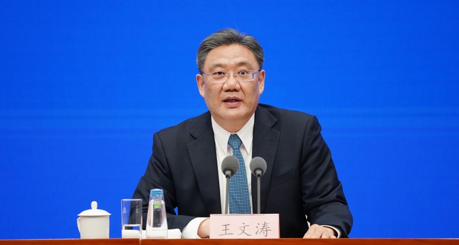 China's Minister of Commerce may travel to France to defend the electric vehicle case