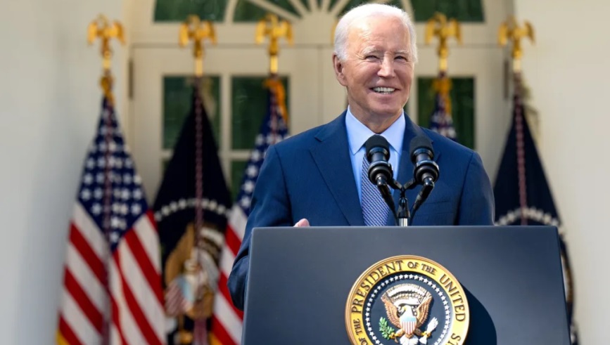 Biden-Harris Administration announces $1 billion in grants to invest in America’s clean heavy-duty vehicle transition