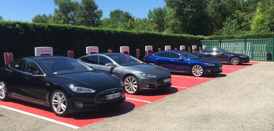 Duel on the Iberian peninsula: Who led the eMobility transition in May?