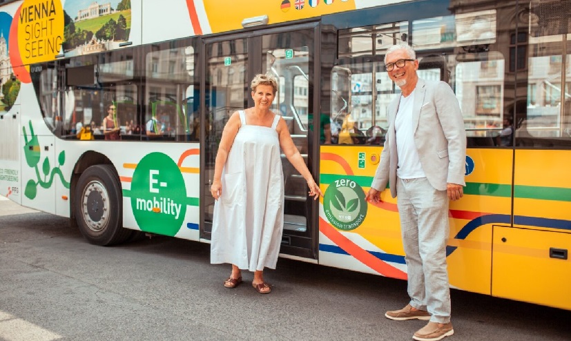 electric buses for emissions-free sightseeing in Vienna