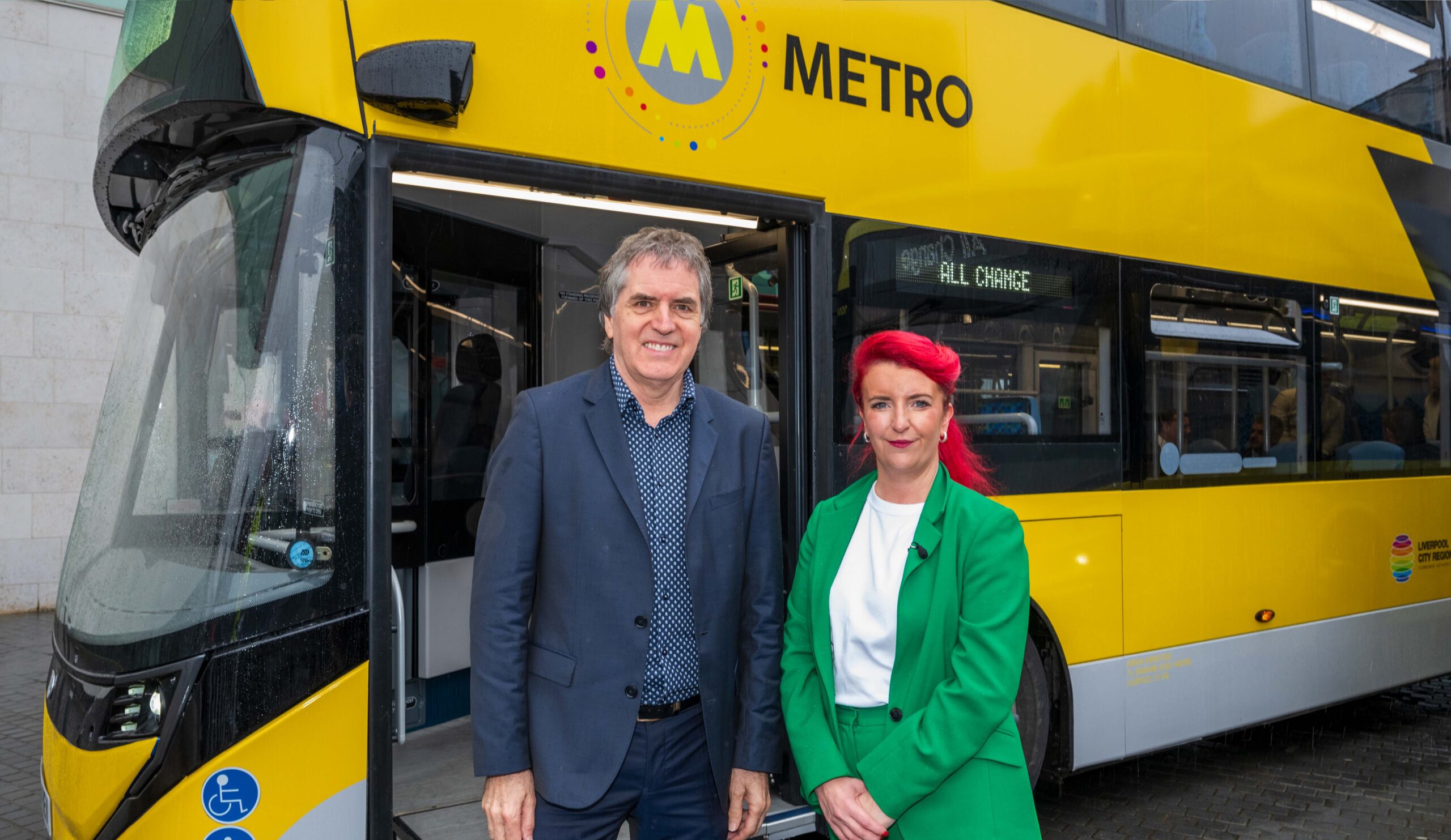 Liverpool City Region Mayor Steve Rotheram and Transport Secretary, Rt Hon Louise Haigh MP, with a new Metro-branded electric bus.