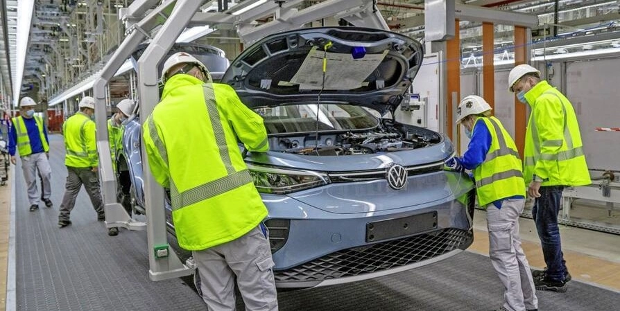 eMobility competition: What is Germany's strategy to compete with Chinese giants?