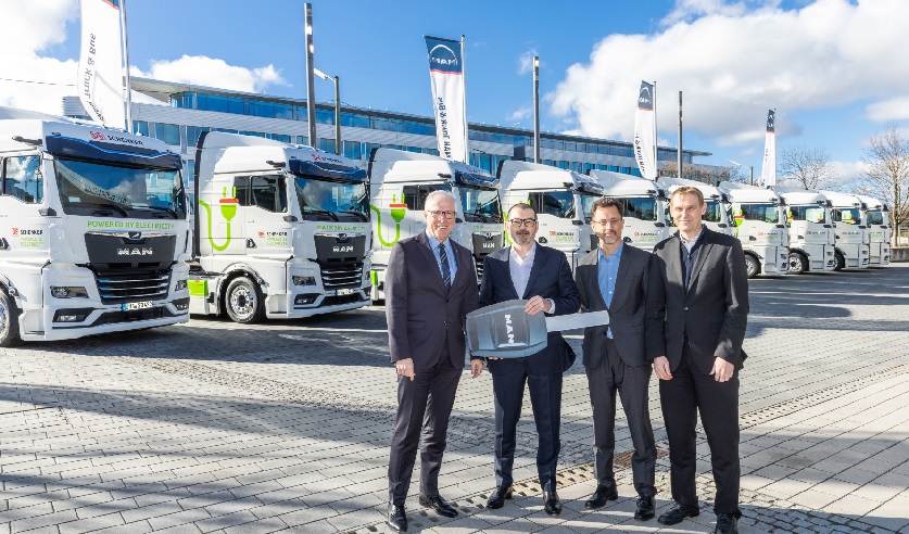DB Schenker puts the first ten of 150 MAN eTrucks into service