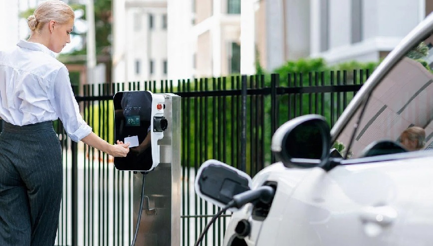 public charging electric vehicle ev