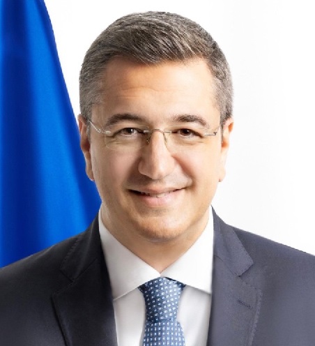 Apostolos Tzitzikostas European Commissioner for Sustainable Transport and Tourism