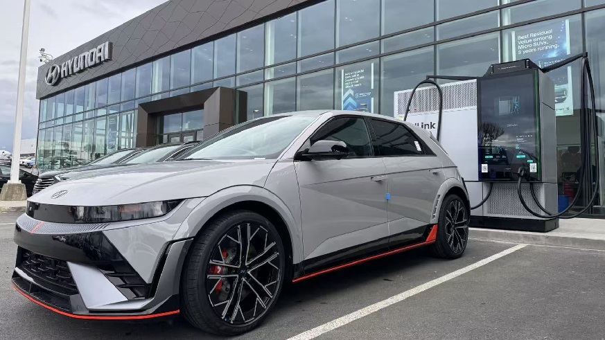 XCHARGE EV Charging Energy Storage