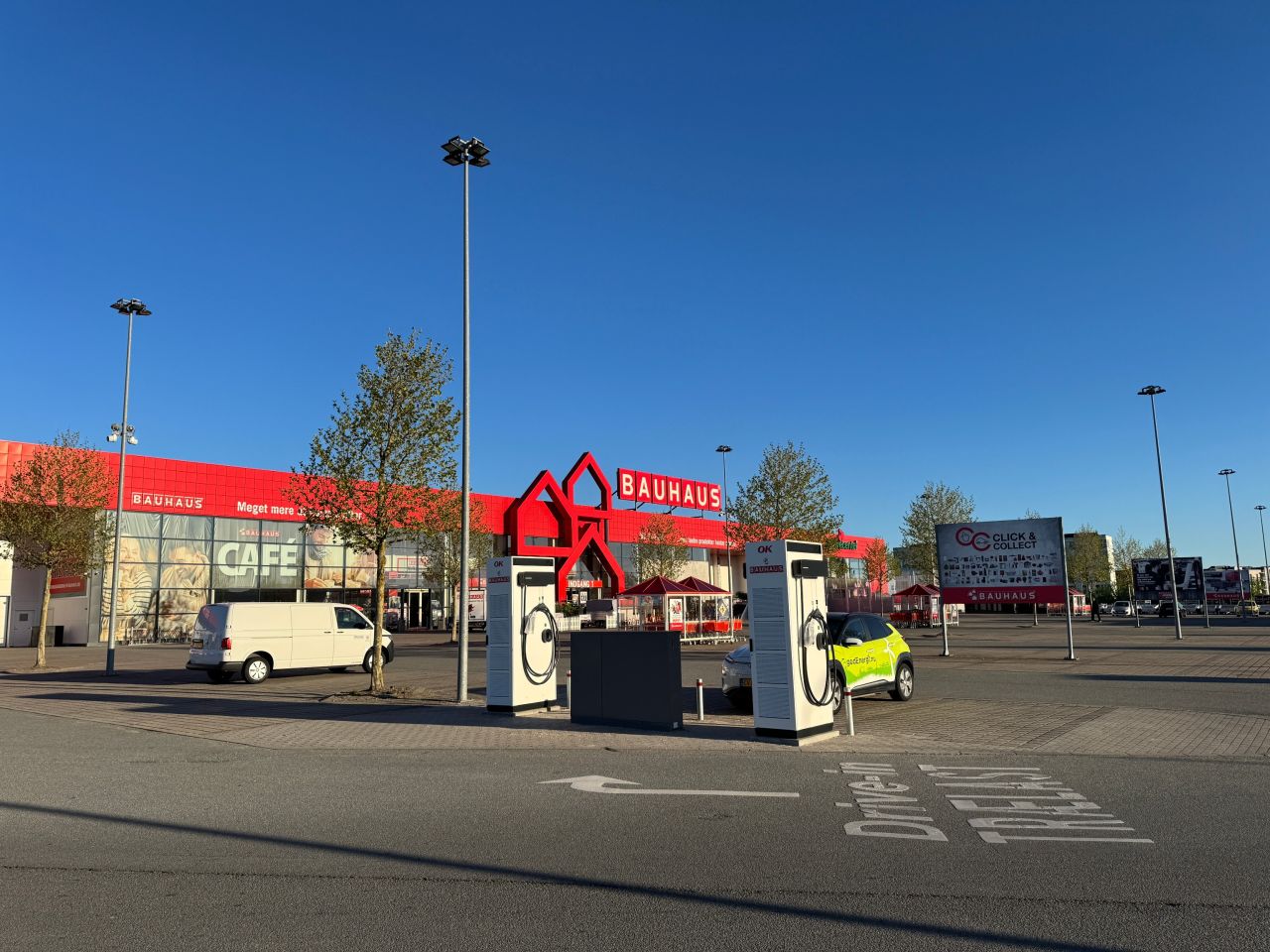 EVBox to deploy 38 fast charging stations with 76 points at BAUHAUS Denmark