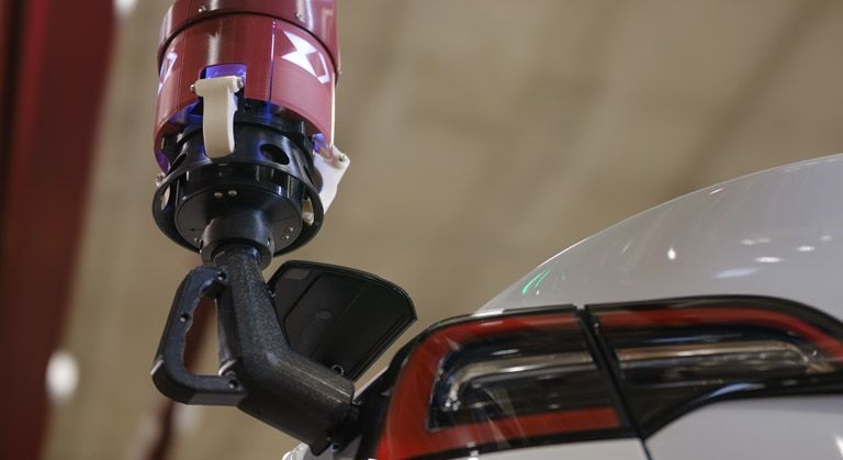 A New Chapter for EVs: Driverless, Automated Charging Becomes Reality with Recent Launch