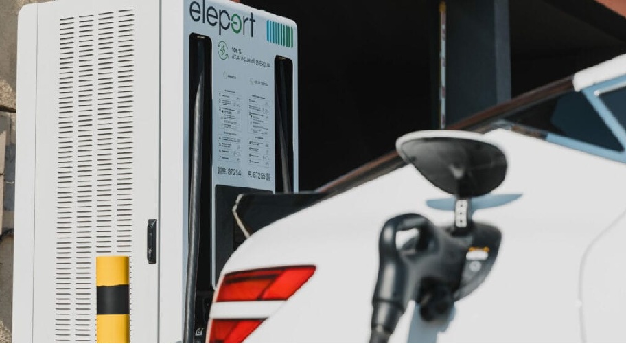 New deal lets EV drivers charge seamlessly from the Baltic to the Adriatic Sea
