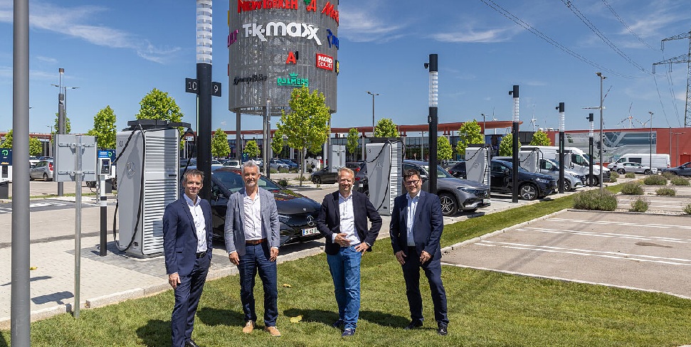 Mercedes-Benz opens first Charging Hub in Parndorf
