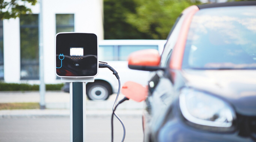 Regulatory Gap That Hinders the Adoption of Chargers in Ecuador