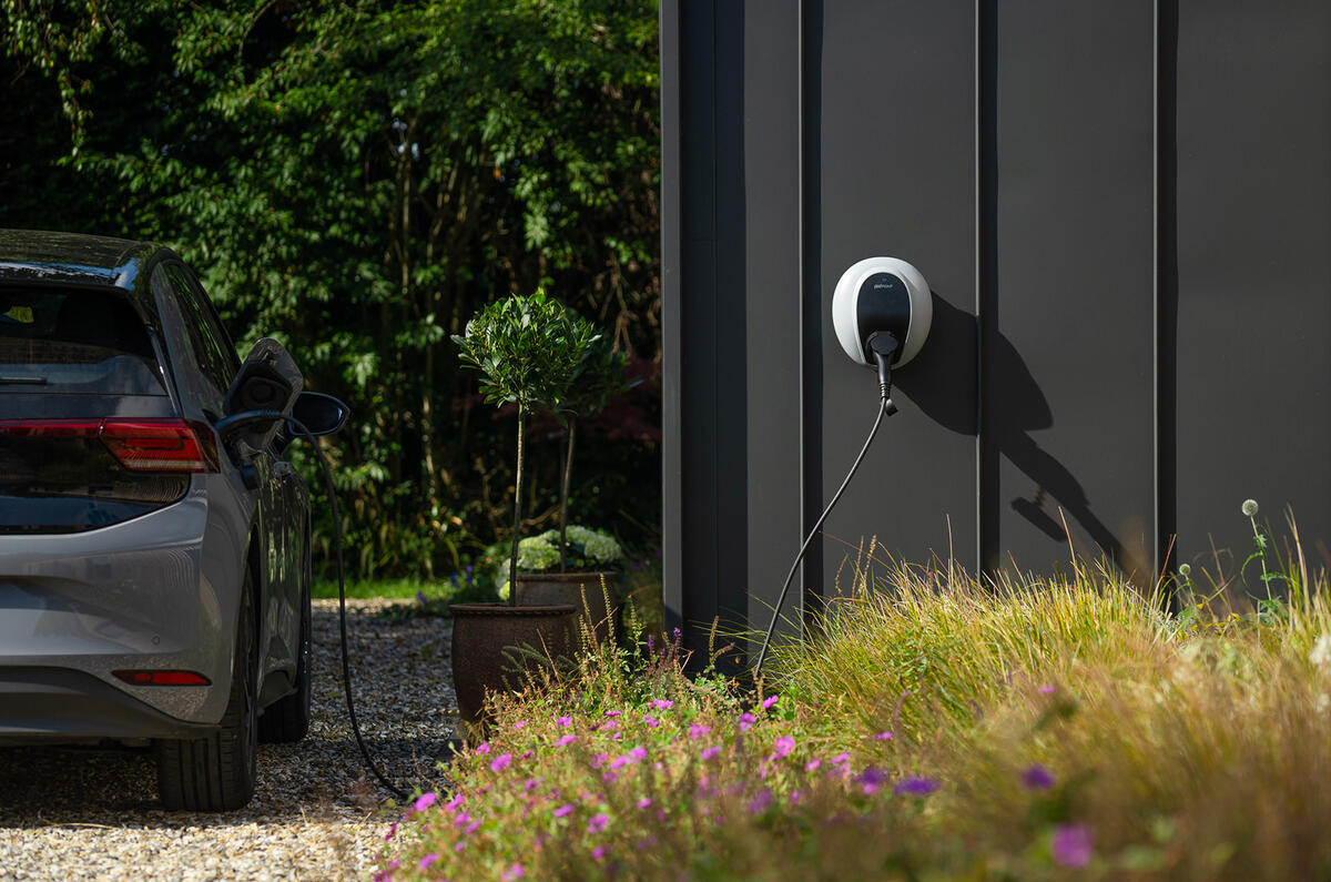 44 million private charging points by 2035: The key figure in the European infrastructure debate