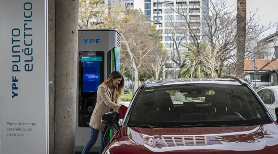 Argentina charging points at fuel stations