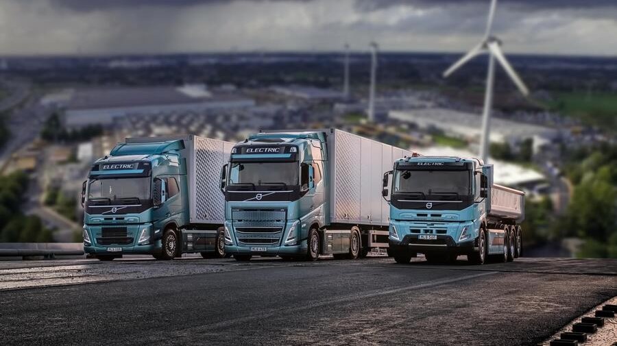 Logistics and retail spearhead the adoption of electric trucks in Chile
