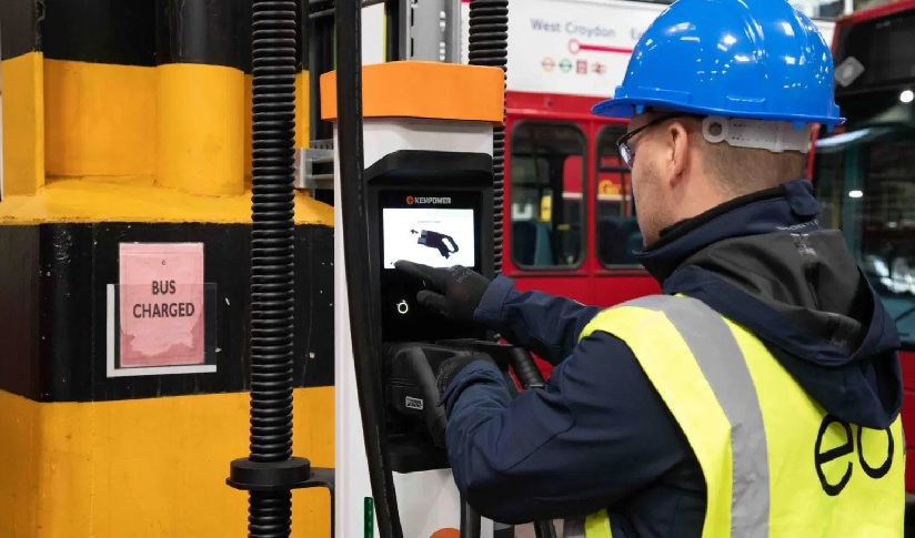 Over 300 e-bus charge points installed in UK after strategic partnership