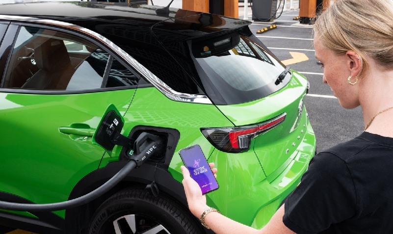 Octopus expands in Germany with EV leasing and backs V2G technology