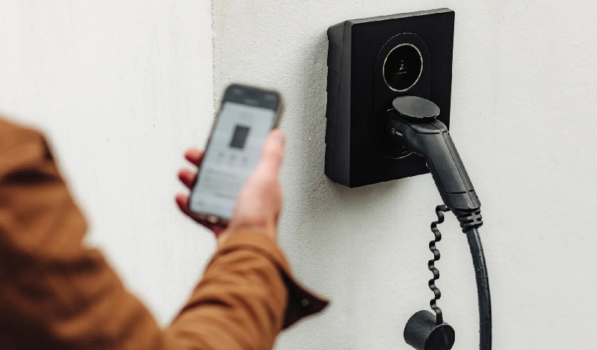 Zaptec launches the UK’s first V2G-Ready AC Charger