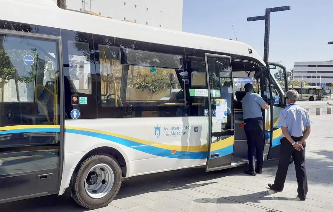 CTA-ALGESA pone en marcha  planta solar fotovoltaica para recargar buses 100% eléctricos
