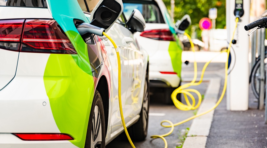 T&E about leaked car industry paper: carmakers’ EU demands would cut EV sales in half