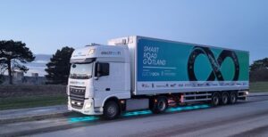 France installs world’s first motorway capable of recharging EVs while they drive