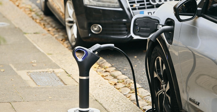 Over 3,000 UK requests for kerbside chargers in just 10 weeks trojan energy